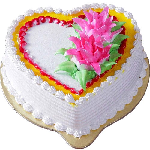 pineapple-cake-in-heart-n-cream-flower