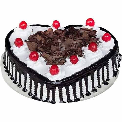 blackforest-cake-heart-shaped