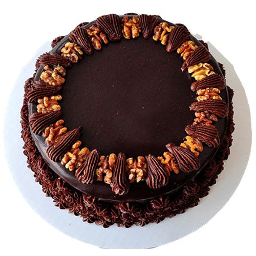 chocolate-cake-with-walnut
