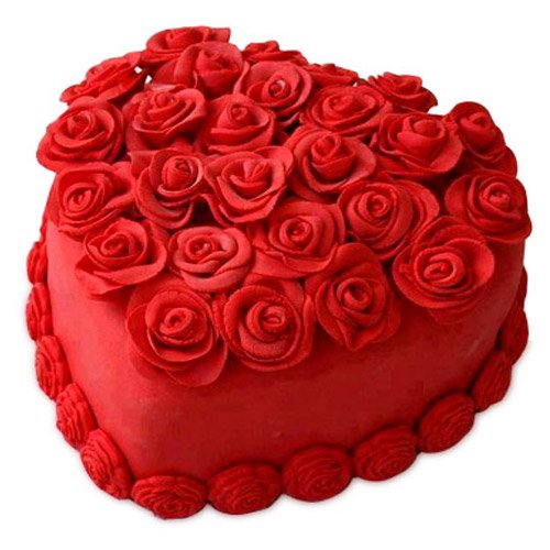 red-rose-heart-cake