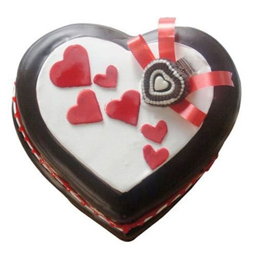 valentine-heart-cake