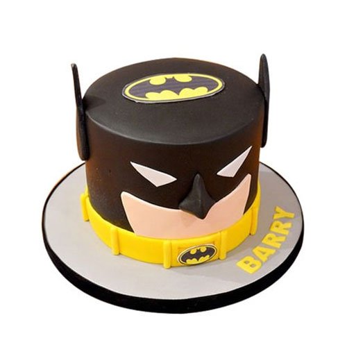 batman-mask-chocolate-cake