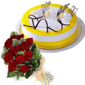 Pineapple Cake 12 Roses