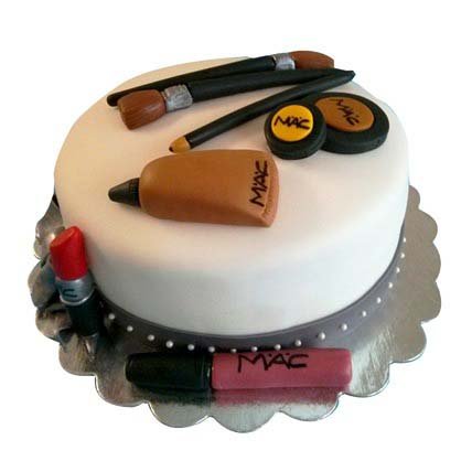 mac-makeup-cake